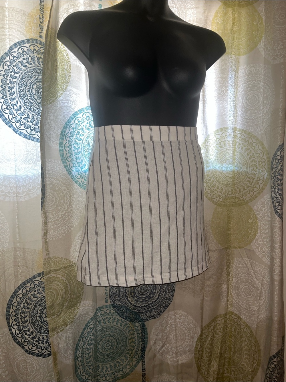 Old Navy White Mini Skirt with Navy Vertical Stripes